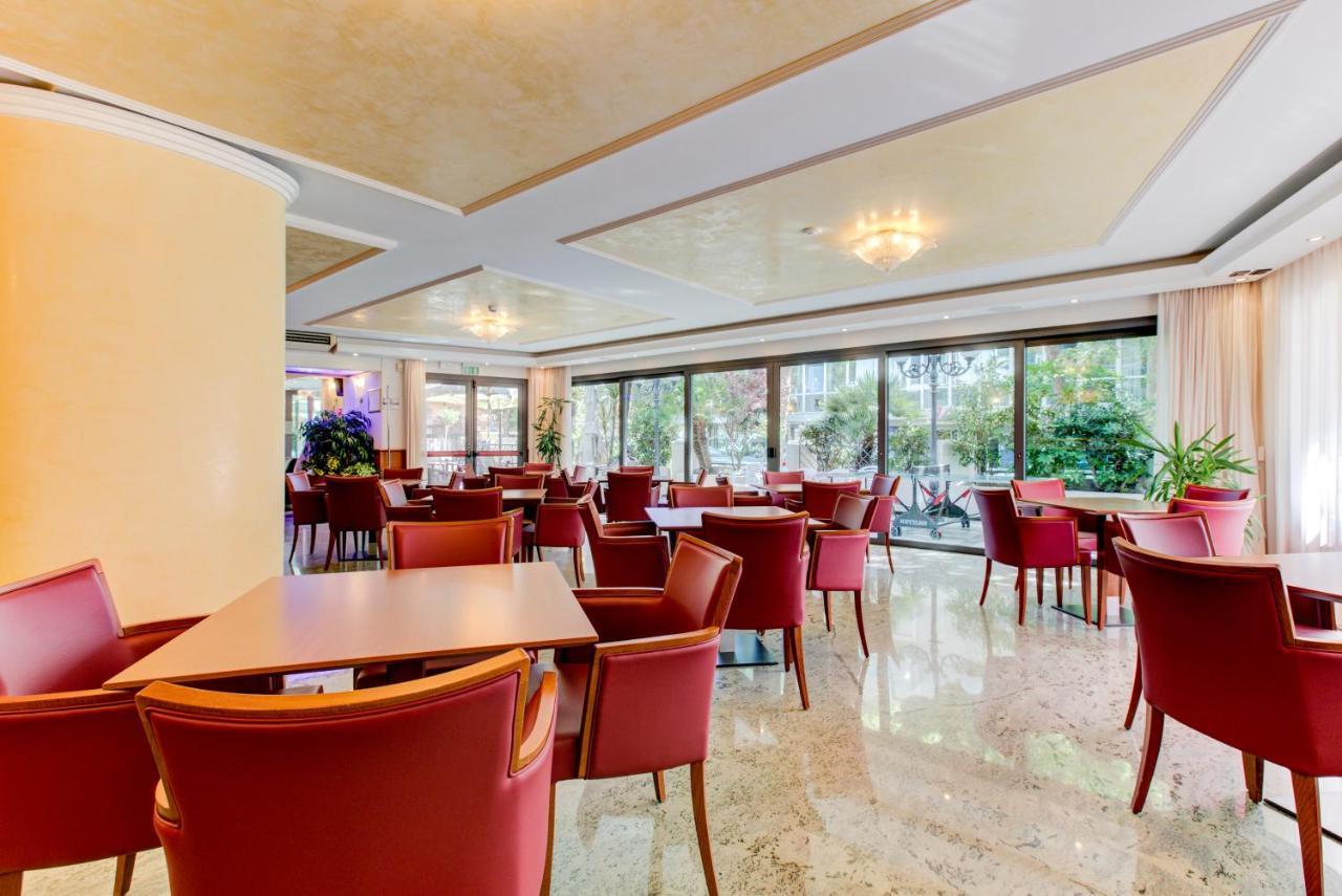 Hotel Verona チェゼナーティコ エクステリア 写真